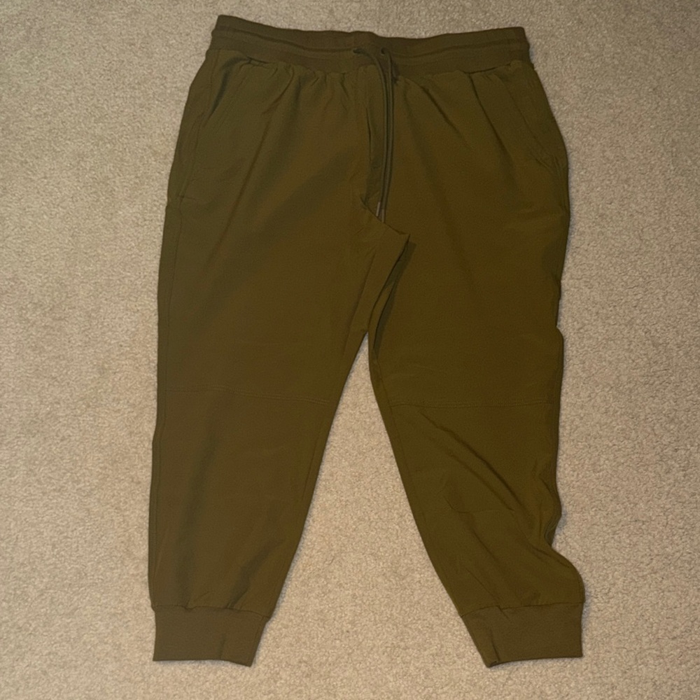 Women’s Old Navy Olive Green Jogger Pants